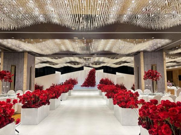 婚庆图片大全_婚礼现场布置图怎么选