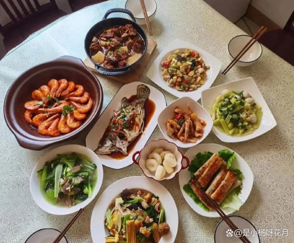 梦到别人家吃饭是什么意思_如何破解