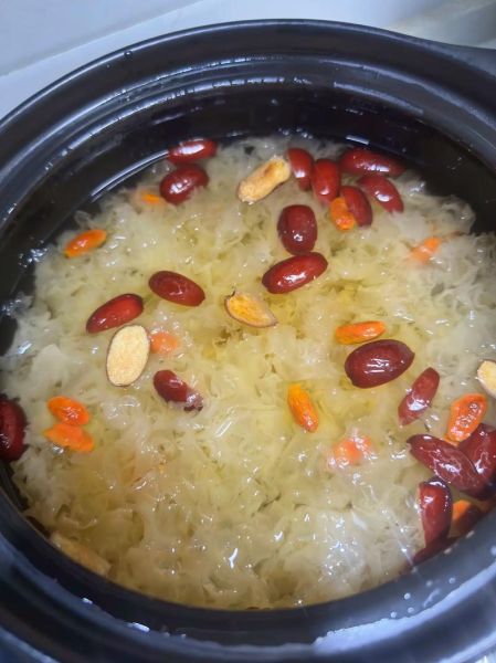 宝宝喝银耳汤好不好_婴儿多大能吃银耳