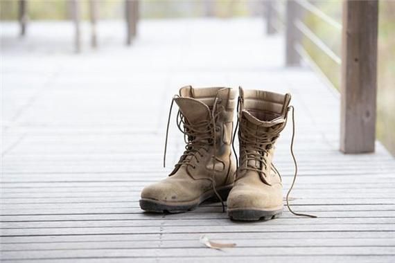 梦到换鞋是什么意思_梦见换鞋预示着什么