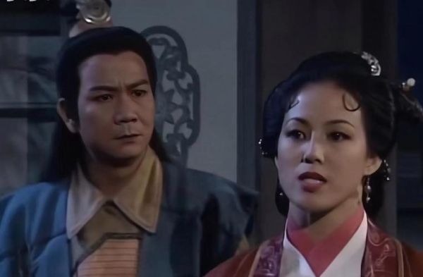 甘宝宝是谁_甘宝宝和钟万仇的关系