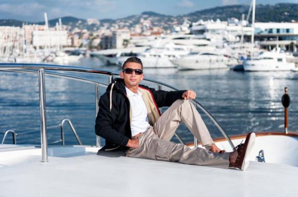 坐船图片大全_如何挑选高清素材