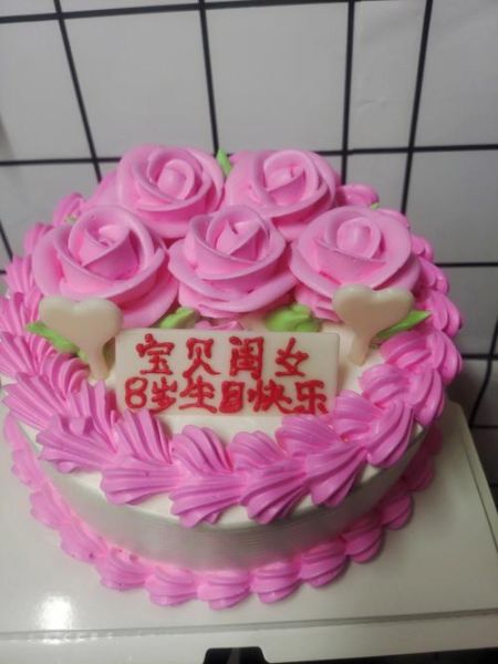 鲜奶生日蛋糕图片大全_哪款造型最受欢迎