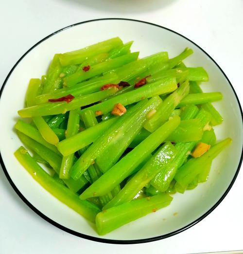 莴笋图片大全_莴笋怎么做好吃