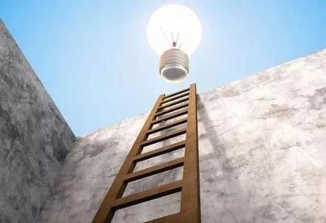 梦到下楼梯是什么意思_梦见下楼梯很陡很害怕