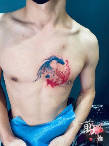 鱼纹身图案大全图片_鱼纹身有什么寓意