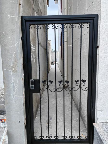 大铁门图片大全_如何挑选款式