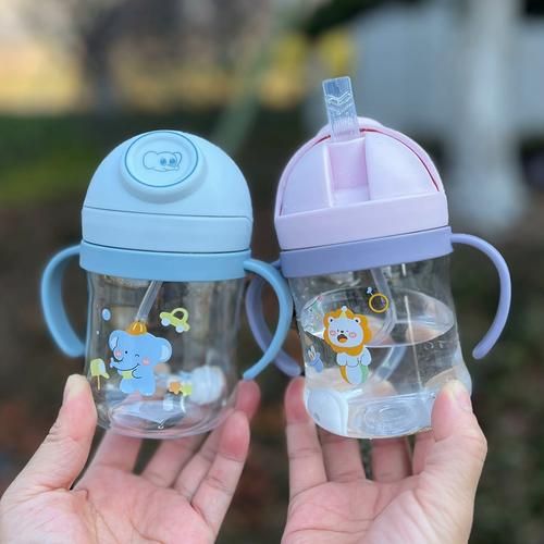 宝宝多大开始用吸管杯_吸管杯几个月引入