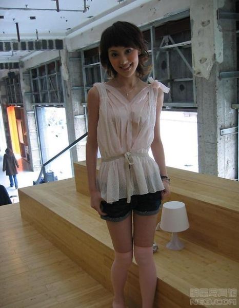 王冠迅雷下载_王冠在哪能看完整版