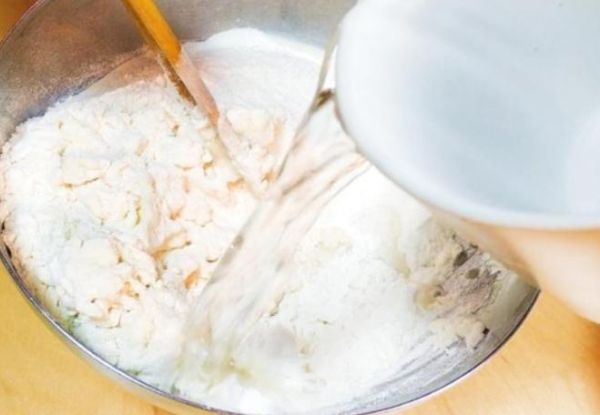 梦到和面是什么意思_梦见自己和面好不好