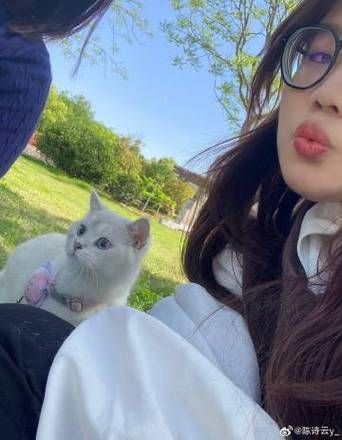 陈诗云迅雷下载_陈诗云迅雷下载地址在哪