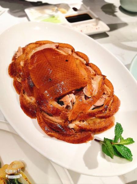 烤鸭图片大全_烤鸭怎么做才正宗