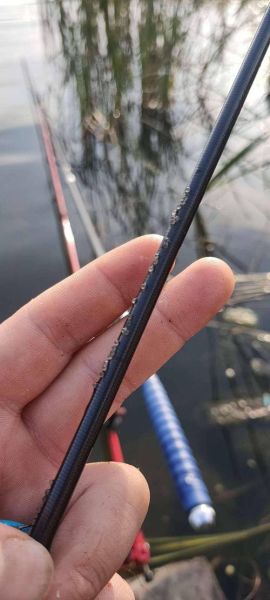 梦到鱼竿是什么意思_鱼竿断了预示什么