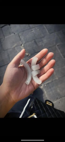 梦到玉镯子碎了_梦见玉镯子是什么意思