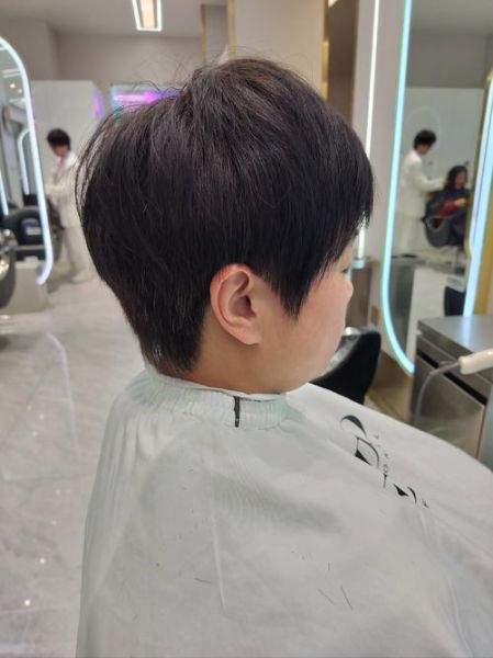 梦到剪短发是什么意思_剪短发梦境解析